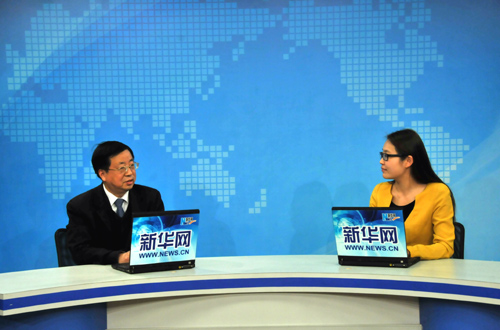 郝振?。? /></p>
</div>
</td>
<td width=