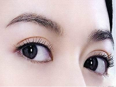 上海九院隆鼻手術(shù)價(jià)格2023年排行是怎樣的？哪個(gè)醫(yī)生推薦？有精選的手術(shù)案例嗎？