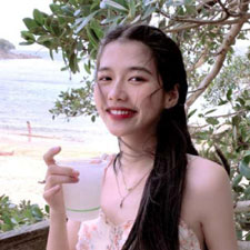 屈邦婕
