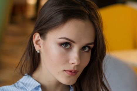 李蒽熙整容前后照片曝光！網(wǎng)友瞠目結舌，難以相信她已30歲！