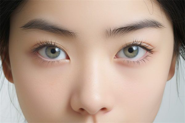 青島隆胸醫(yī)院推薦：口碑技術(shù)兼具，打造自信曲線