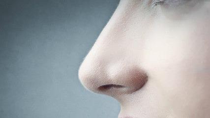百齡醫(yī)美假體隆胸靠譜嗎？