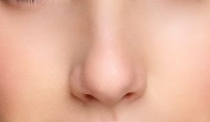 王佳琦雙眼皮修復技術效果如何？醫(yī)生簡介+用戶真實感受，讓您信心倍增！