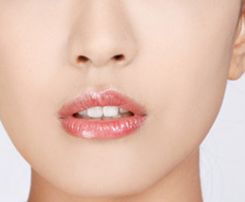 成都眼部整形領(lǐng)域頂尖名醫(yī)推薦！雙眼皮修復(fù)哪家醫(yī)生技術(shù)高口碑好？前五名揭曉！