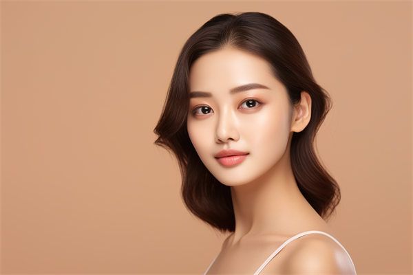 瘦臉整形術揭秘：了解它改變?nèi)菝驳牧α? title=