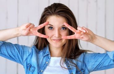深圳地區(qū)晶體植入手術(shù)有經(jīng)驗的醫(yī)生列表 深圳地區(qū)晶體植入手術(shù)有經(jīng)驗的醫(yī)生列表