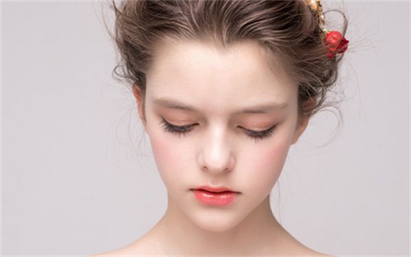 北京煤醫(yī)醫(yī)療美容名醫(yī)推薦：田秋梅、鄭中燾、史芳等資深專家坐診