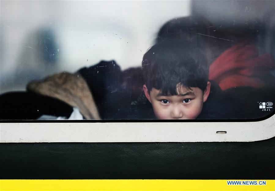 CHINA-SPRING FESTIVAL-TRAVEL RUSH-CHILDREN (CN)