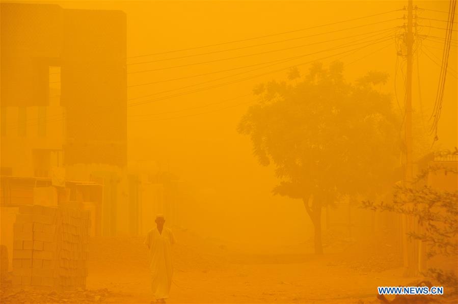 SUDAN-KHARTOUM-DUST STORM