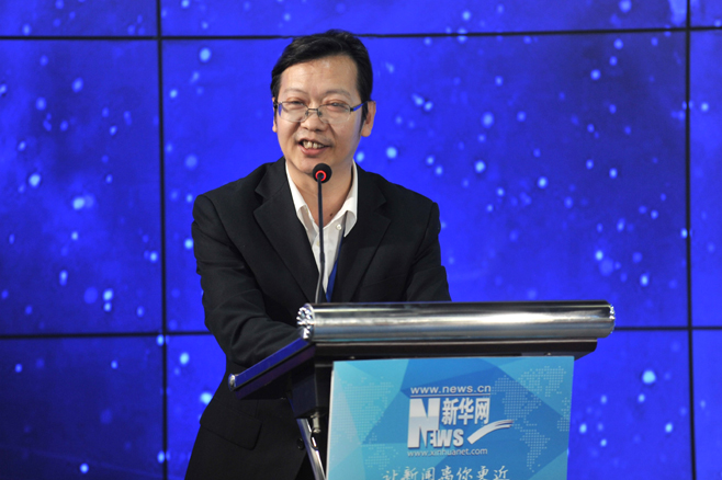 新華網(wǎng)副總裁、財經(jīng)總監(jiān) 楊慶兵