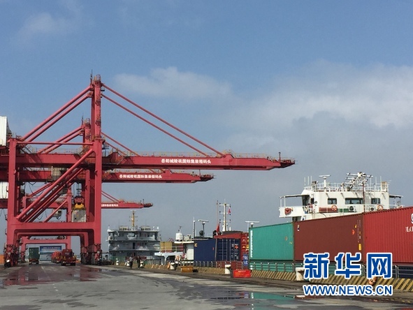 岳陽經(jīng)濟(jì)新圖景：通道路、重港口、優(yōu)布局