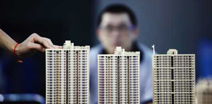 百公里內(nèi)，房價一邊暴漲一邊下跌