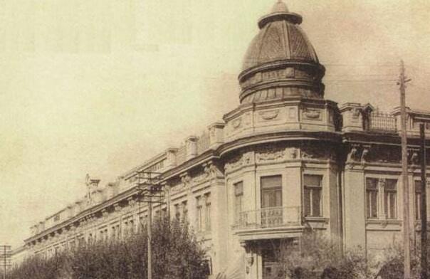 滬市公司監(jiān)管銳評(píng)第十七期 | *ST秋林二次暫停上市，敗局所由何來(lái)？