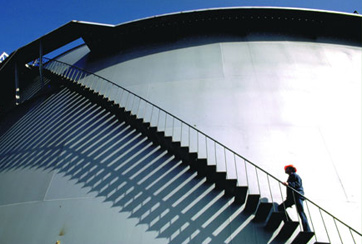 實證樣本：中聯(lián)重科、國藥控股