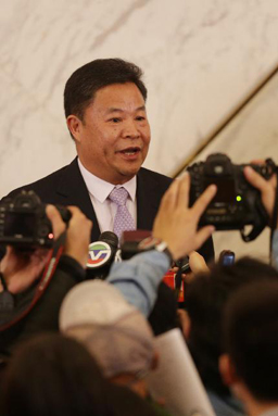 新聞，就是要搶！