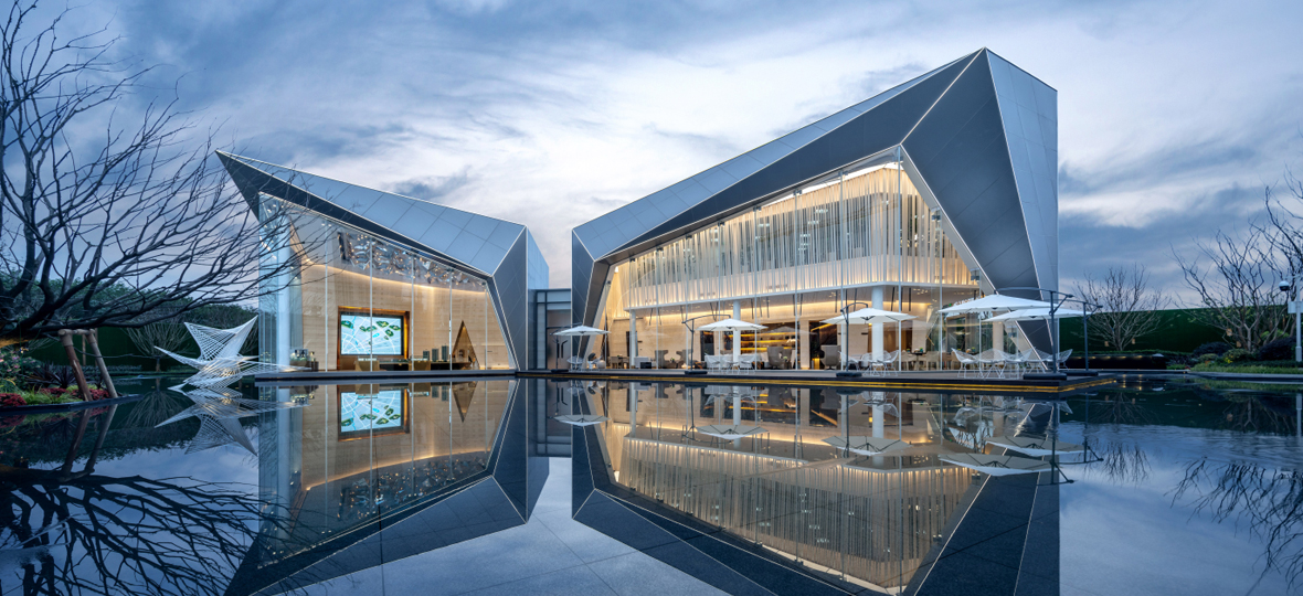 2019年是中國奧園發(fā)展史上一個重要里程碑，奮進新時代，筑夢新奧園。積極履行企業(yè)應承擔的社會責任，為客戶乃至社會&ldquo;構(gòu)筑健康生活&rdquo;。