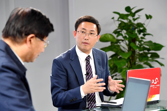 繼往不平凡，珍惜五年奮進(jìn)所取得的成就、經(jīng)驗