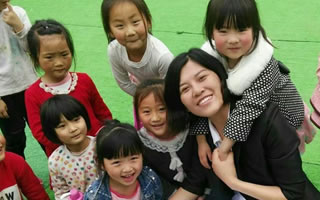 &ldquo;我可以叫你媽媽嗎？&rdquo;&mdash;&mdash;一位基層女代表和她的希望小學(xué)