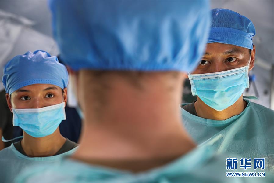 (國際·圖文互動)(5)向?qū)崙?zhàn)化聚焦 向深度融合拓展——中德“聯(lián)合救援-2019”衛(wèi)勤實兵聯(lián)合演習亮點回眸