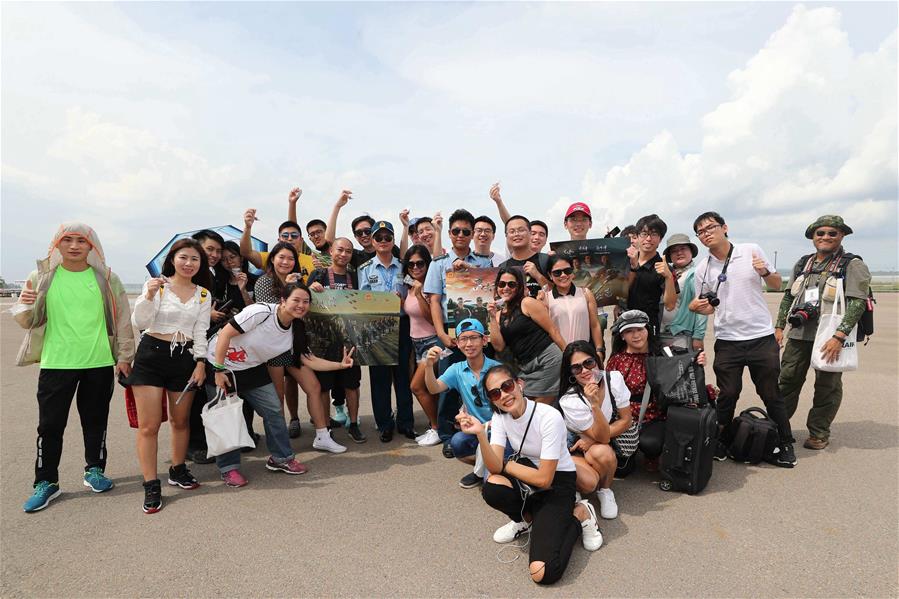 （聚焦疫情防控&middot;圖文互動(dòng)）（2）運(yùn)-20&ldquo;硬核機(jī)票&rdquo;為啥走紅走心？ &mdash;&mdash;探尋空軍的戰(zhàn)&ldquo;疫&rdquo;故事