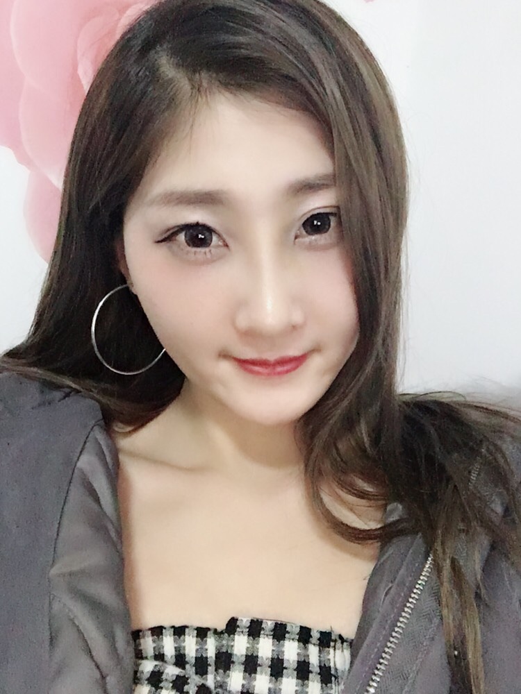 上海首爾麗格醫(yī)療美容醫(yī)院醫(yī)生樸晟秀做膨體隆鼻怎么樣？附案例效果圖