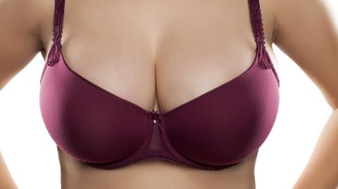 乳房下垂矯正術后多久能恢復？