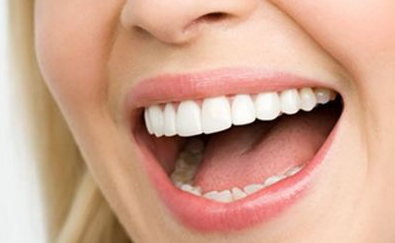 皓齒美白的價(jià)格一般是多少？手術(shù)價(jià)錢貴不貴？