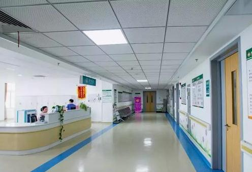 蕪湖交通醫(yī)院整形美容?？芲走廊