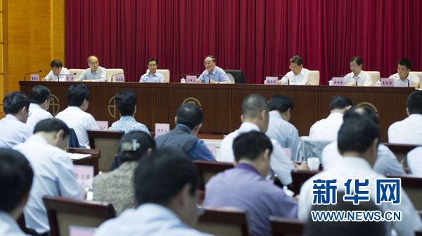 7月16日，中共中央政治局常委、中央紀(jì)委書(shū)記、中央巡視工作領(lǐng)導(dǎo)小組組長(zhǎng)王岐山在北京出席2014年中央第二輪巡視工作動(dòng)員部署會(huì)并講話。新華社記者黃敬文 攝 