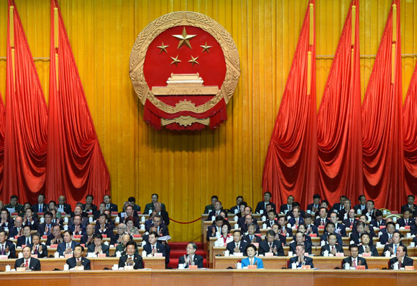 10月1日，慶祝中華人民共和國成立66周年暨新疆維吾爾自治區(qū)成立60周年大會在新疆人民會堂隆重舉行。 新華社記者 高潔 攝 