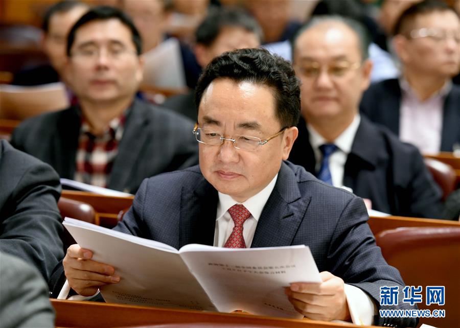 （兩會(huì)&middot;履職影像記）（1）焦家良委員：傾聽(tīng)民意 反映民生