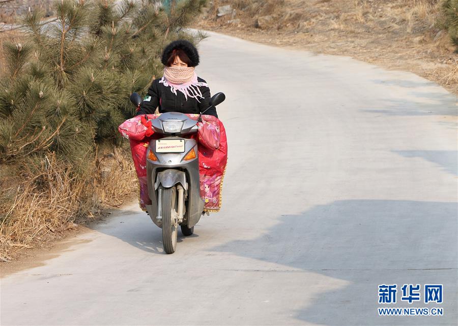 (在習(xí)近平新時(shí)代中國特色社會主義思想指引下——新時(shí)代新氣象新作為·四好農(nóng)村路·圖文互動)(2)路通 民富 心齊——農(nóng)村道路升級激發(fā)基層向心力