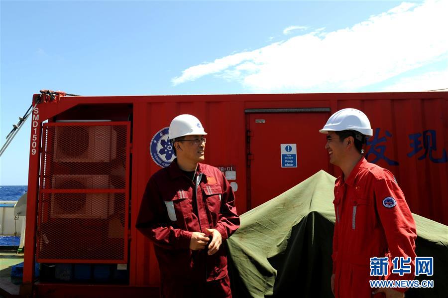 （圖文互動(dòng)）（1）專訪：海山如此多嬌，然而我們研究太少！&mdash;&mdash;訪&ldquo;科學(xué)&rdquo;號(hào)麥哲倫海山科考航次首席科學(xué)家徐奎棟