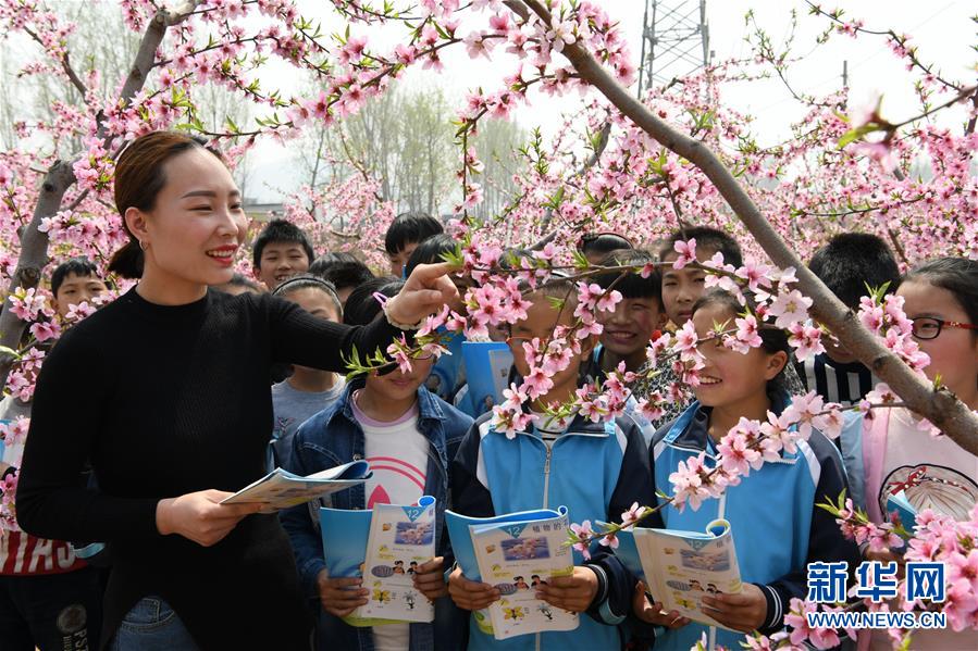 （新華全媒頭條&middot;兩會(huì)精神看落實(shí)&middot;圖文互動(dòng)）（3）適應(yīng)發(fā)展新方位 奮進(jìn)決勝長(zhǎng)征路