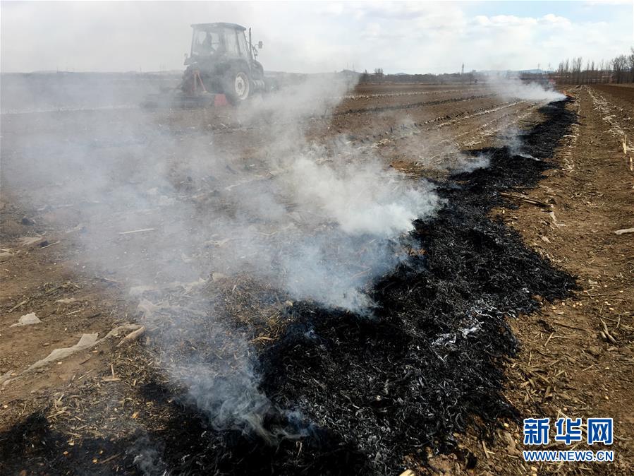 （圖文互動）（3）&ldquo;垃圾成了村里最頭疼的事&rdquo;&mdash;&mdash;內蒙古寧城縣&ldquo;垃圾圍村&rdquo;成鄉(xiāng)村振興之困