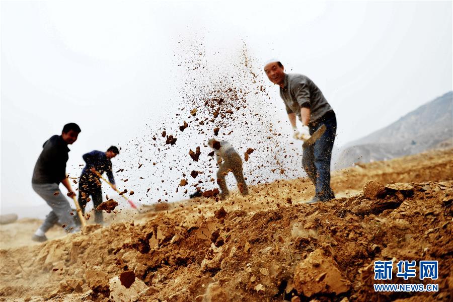 (新華全媒頭條·圖文互動)(1)打好脫貧攻堅“硬仗中的硬仗”——寫在深度貧困地區(qū)脫貧攻堅座談會召開一周年之際