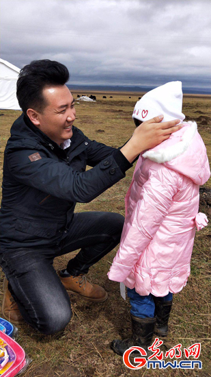 【脫貧攻堅在行動】打通致富路，牧民笑開顏&mdash;&mdash;青海省澤庫縣&ldquo;第一書記&rdquo;張文杰扶貧故事