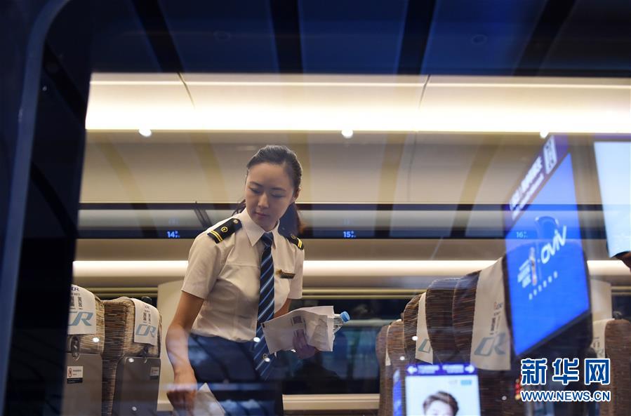 （新華全媒頭條&middot;圖文互動）（3）從這里始發(fā)！中國高鐵遞出&ldquo;國家名片&rdquo;