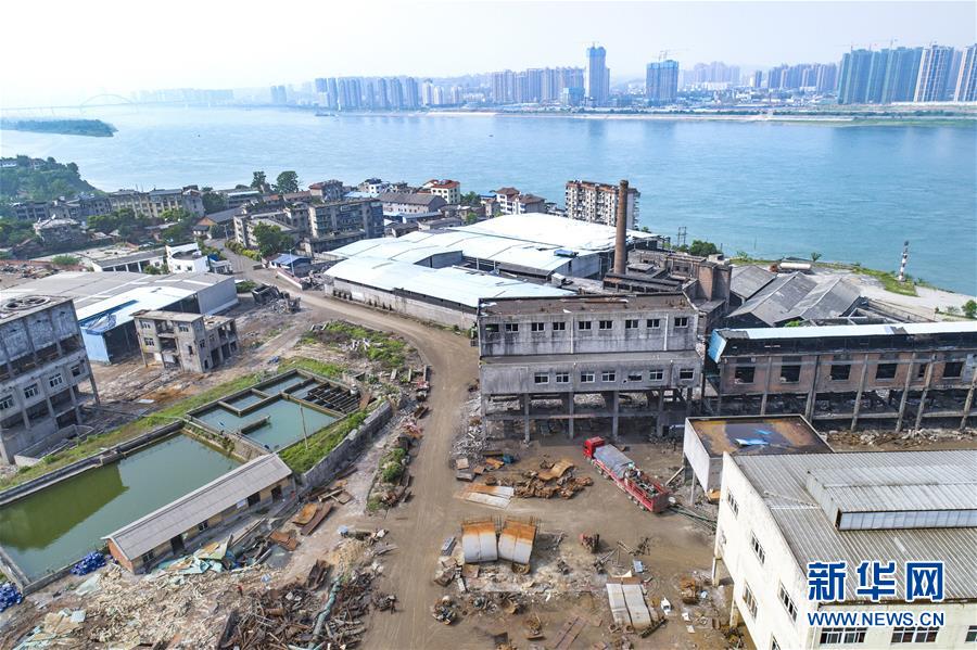 (大江奔流——來(lái)自長(zhǎng)江經(jīng)濟(jì)帶的報(bào)道·新華全媒頭條·圖文互動(dòng))(9)打造經(jīng)濟(jì)高質(zhì)量發(fā)展的強(qiáng)勁引擎——深入推動(dòng)長(zhǎng)江經(jīng)濟(jì)帶發(fā)展述評(píng)