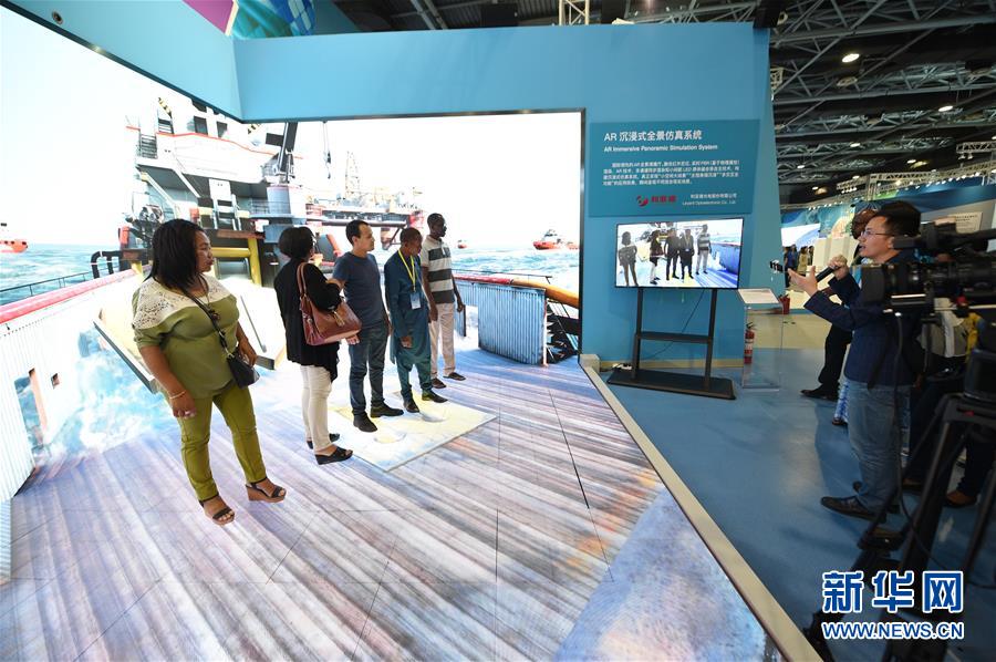 （新華全媒頭條&middot;圖文互動）（8）奔跑吧，中關(guān)村！&mdash;&mdash;寫在習(xí)近平總書記率領(lǐng)中央政治局到中關(guān)村集體學(xué)習(xí)5周年之際