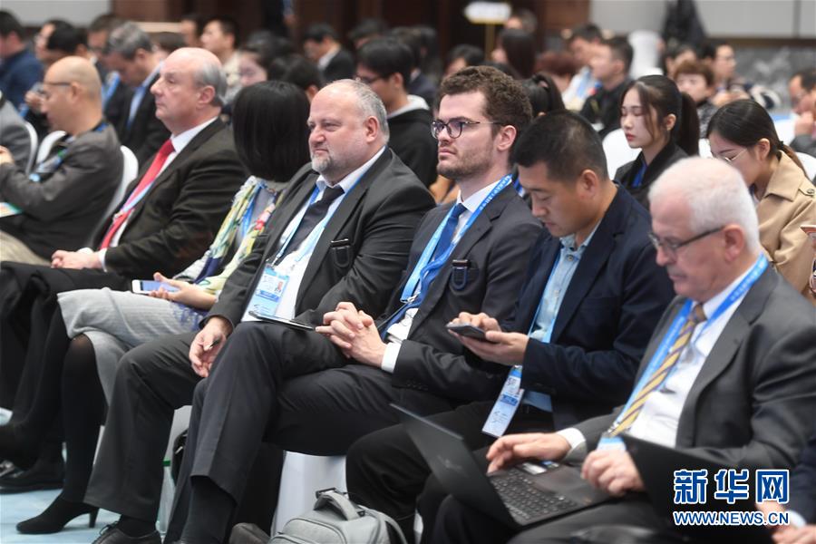 (社會)(2)第五屆世界互聯(lián)網(wǎng)大會在烏鎮(zhèn)閉幕