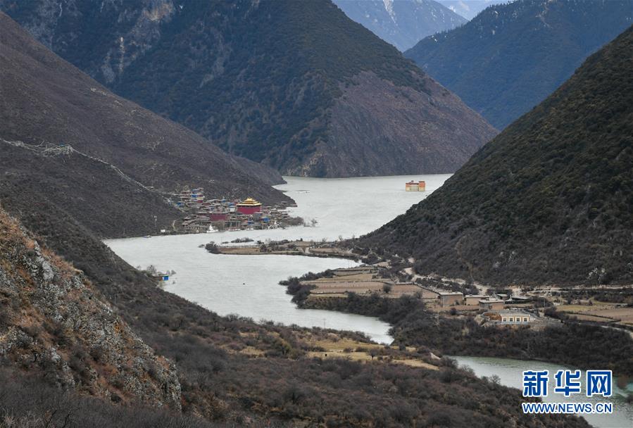 （圖文互動）（1）危難之際盡顯砥柱本色&mdash;&mdash;金沙江堰塞湖搶險救災(zāi)紀(jì)實(shí) 