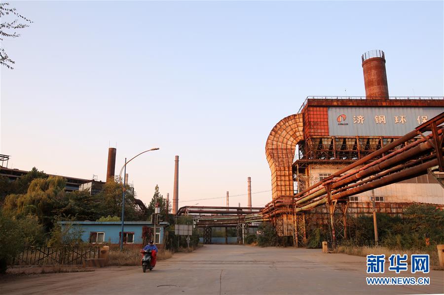 (在習近平新時代中國特色社會主義思想指引下·慶祝改革開放40周年·協(xié)調(diào)發(fā)展)(新華全媒頭條·圖文互動)(8)協(xié)調(diào)發(fā)展:奏響全面建成小康社會交響曲