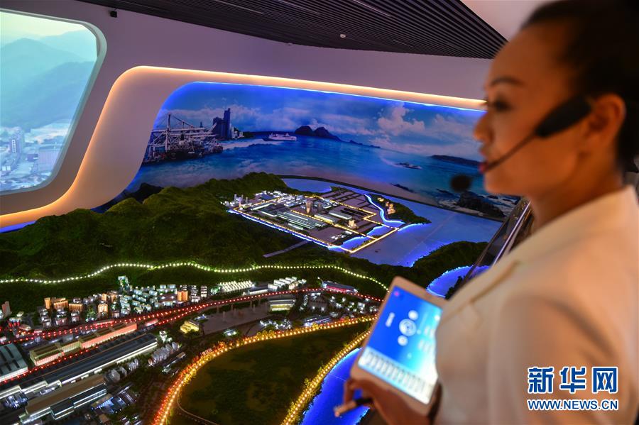 （在習(xí)近平新時(shí)代中國(guó)特色社會(huì)主義思想指引下&middot;慶祝改革開放40周年&middot;綠色發(fā)展）（新華全媒頭條&middot;圖文互動(dòng)）（1）綠色發(fā)展：書寫在中國(guó)大地上的美麗畫卷