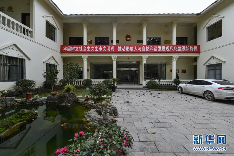 （在習(xí)近平新時(shí)代中國(guó)特色社會(huì)主義思想指引下&middot;慶祝改革開放40周年&middot;綠色發(fā)展）（新華全媒頭條&middot;圖文互動(dòng)）（2）綠色發(fā)展：書寫在中國(guó)大地上的美麗畫卷