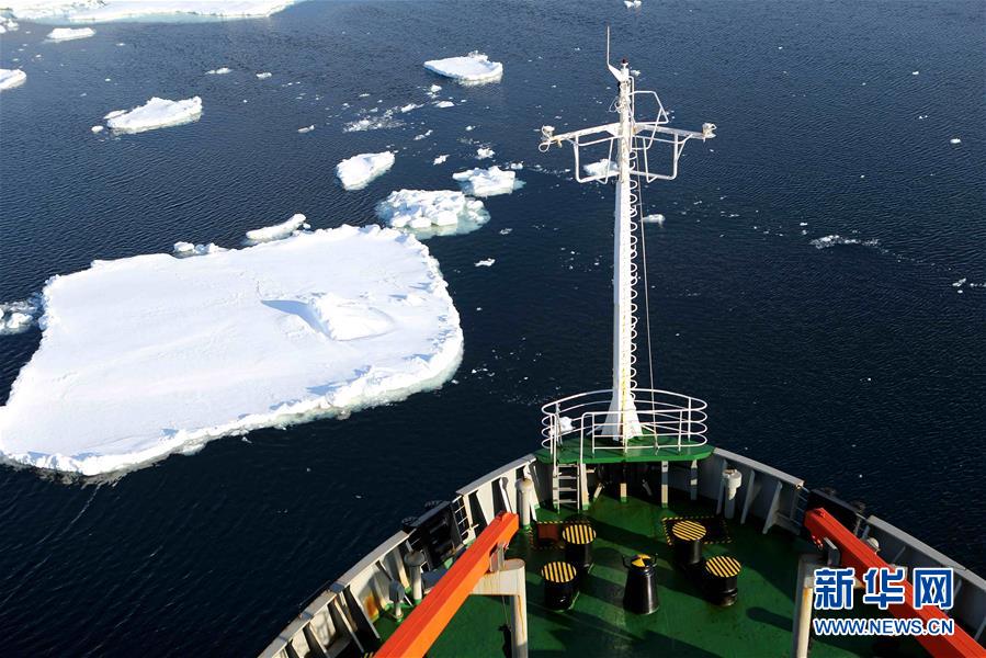 (“雪龍”探南極·圖文互動)(2)“雪龍”號駛?cè)肽洗笱蟾”鶇^(qū)