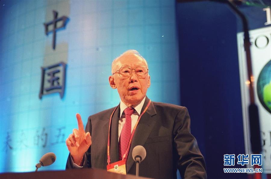 （圖文互動）（6）為發(fā)展和進(jìn)步，與中國攜手同行&mdash;&mdash;中國改革友誼獎?wù)芦@得者群像 