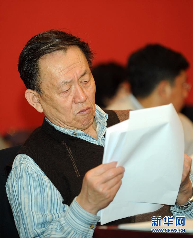 （新華全媒頭條&middot;圖文互動）（4）在時代大潮中書寫時代傳奇&mdash;&mdash;致敬百名改革先鋒 