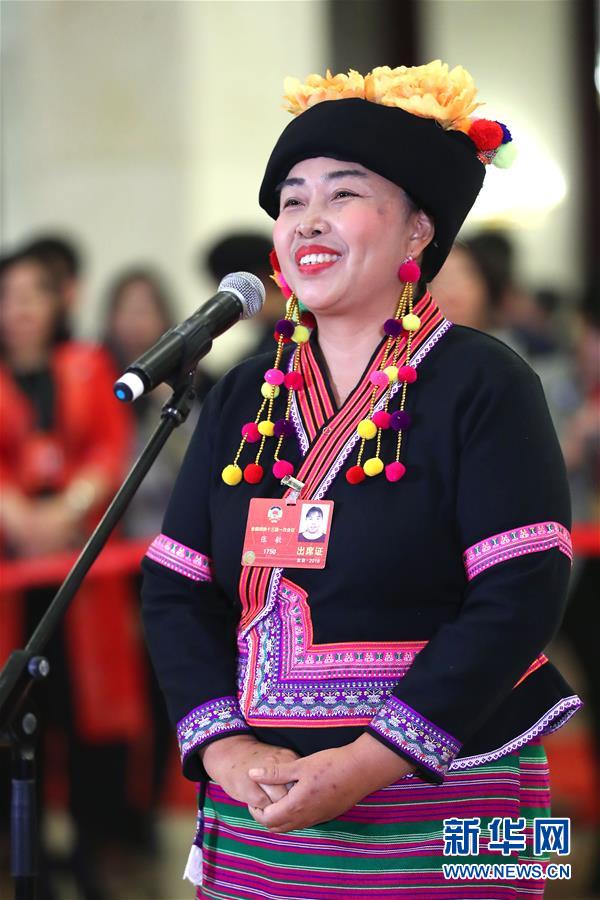 （兩會(huì)&middot;政協(xié)開(kāi)幕）（10）全國(guó)政協(xié)委員接受采訪(fǎng)