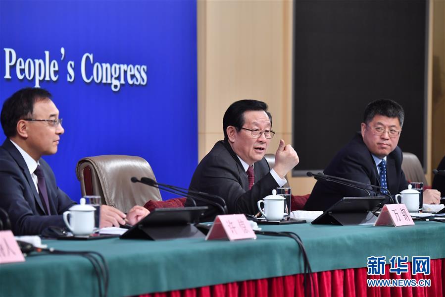 （兩會(huì)）（3）科技部部長(zhǎng)萬(wàn)鋼等就&ldquo;加快建設(shè)創(chuàng)新型國(guó)家&rdquo;答記者問